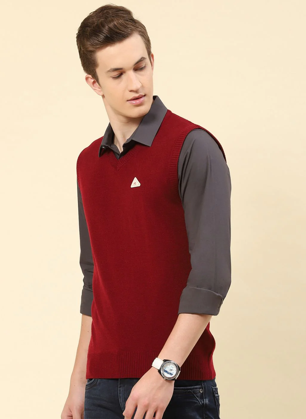 Men Red Solid Blend wool Sweater - Image 3