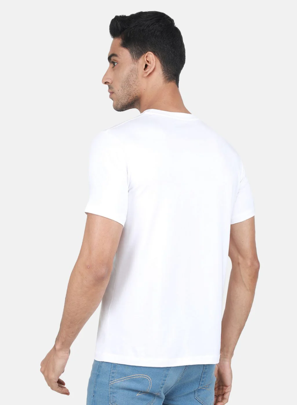 Men White Solid T-Shirt - Image 3