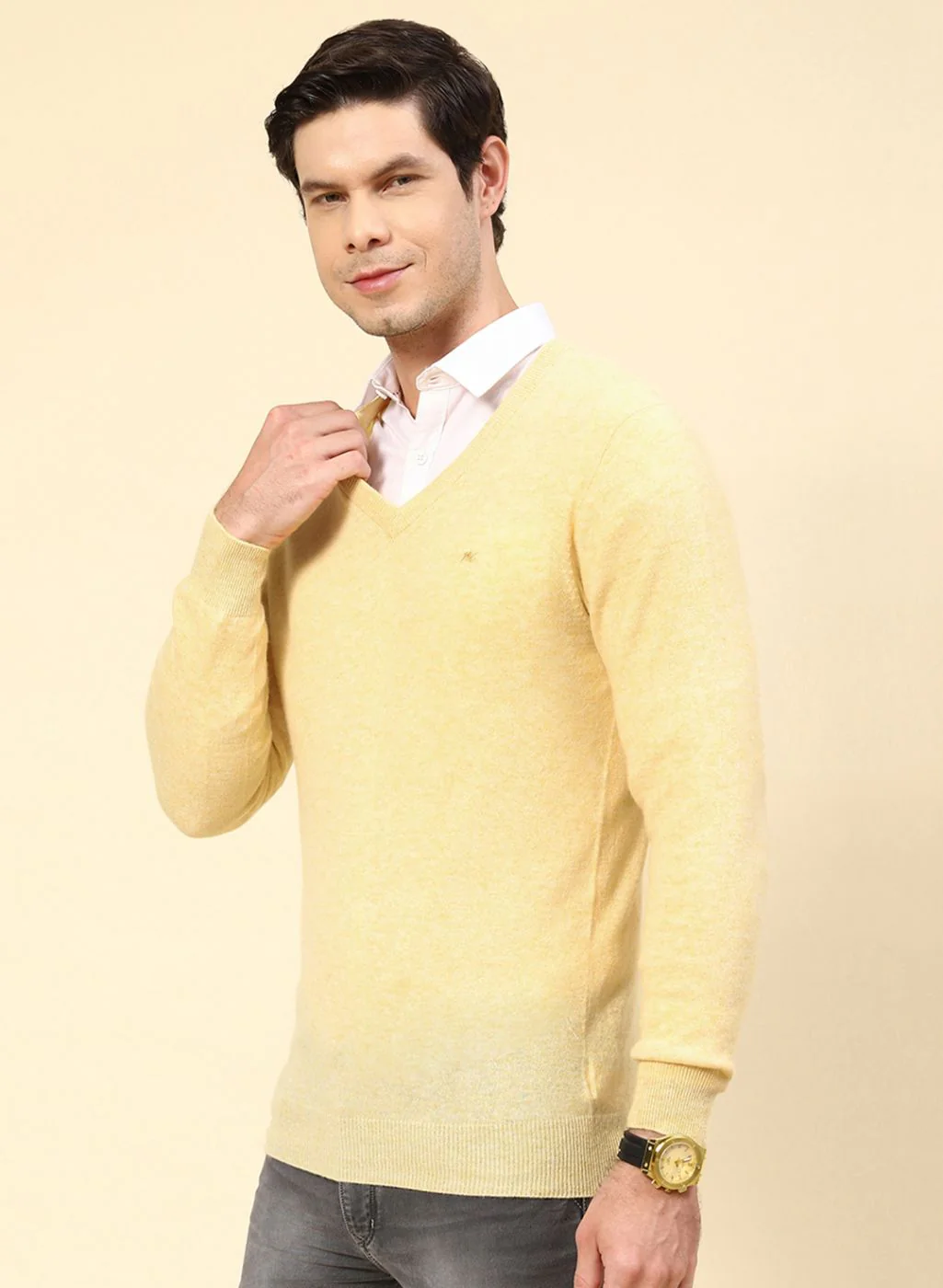 Men Yellow Solid Lamb wool Pullover - Image 3