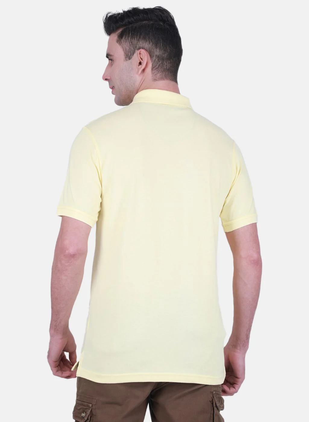 Men Yellow Solid T-Shirt - Image 3
