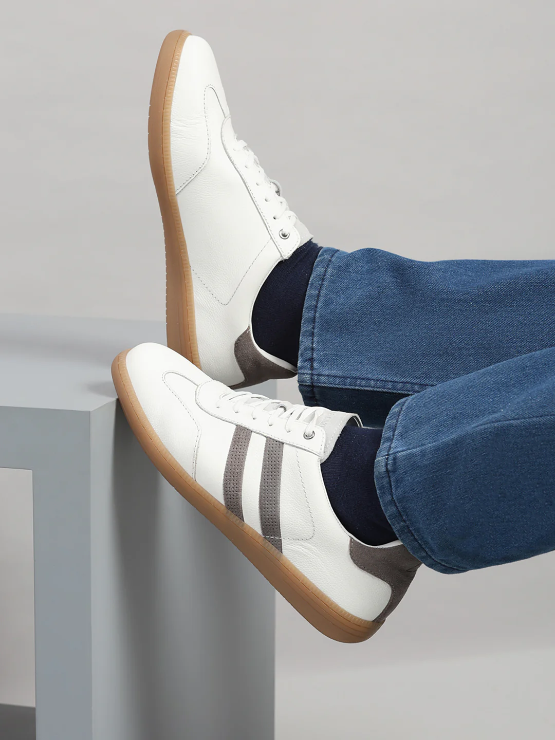 Monte Carlo White Smart Lace-Up Casual Sneakers for Men - Image 11