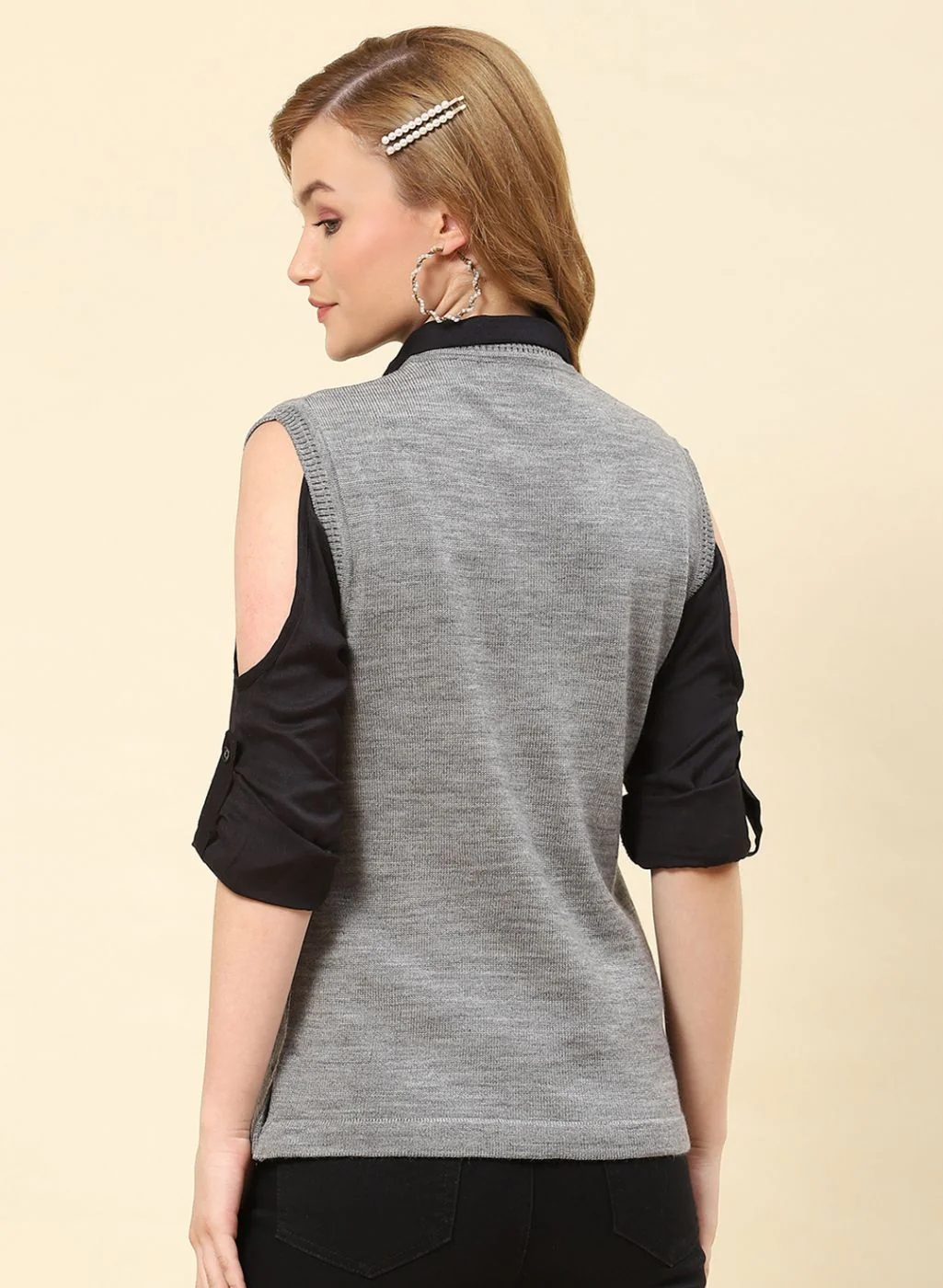 Women Grey Solid Blend wool Cardigan - Image 5