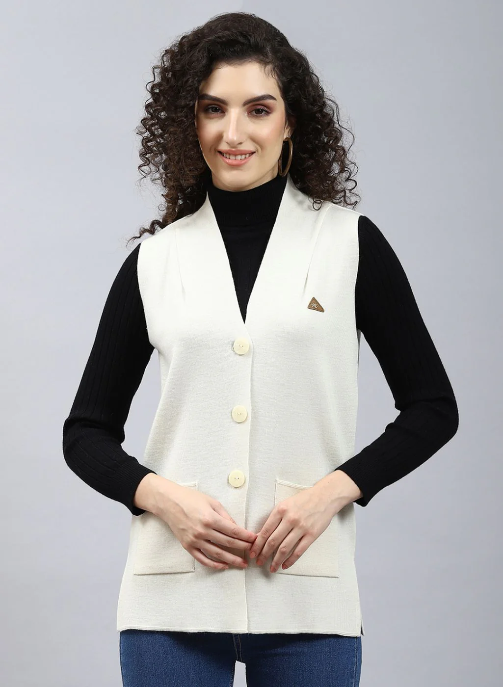 Women Off White Solid Pure wool Cardigan - Image 2