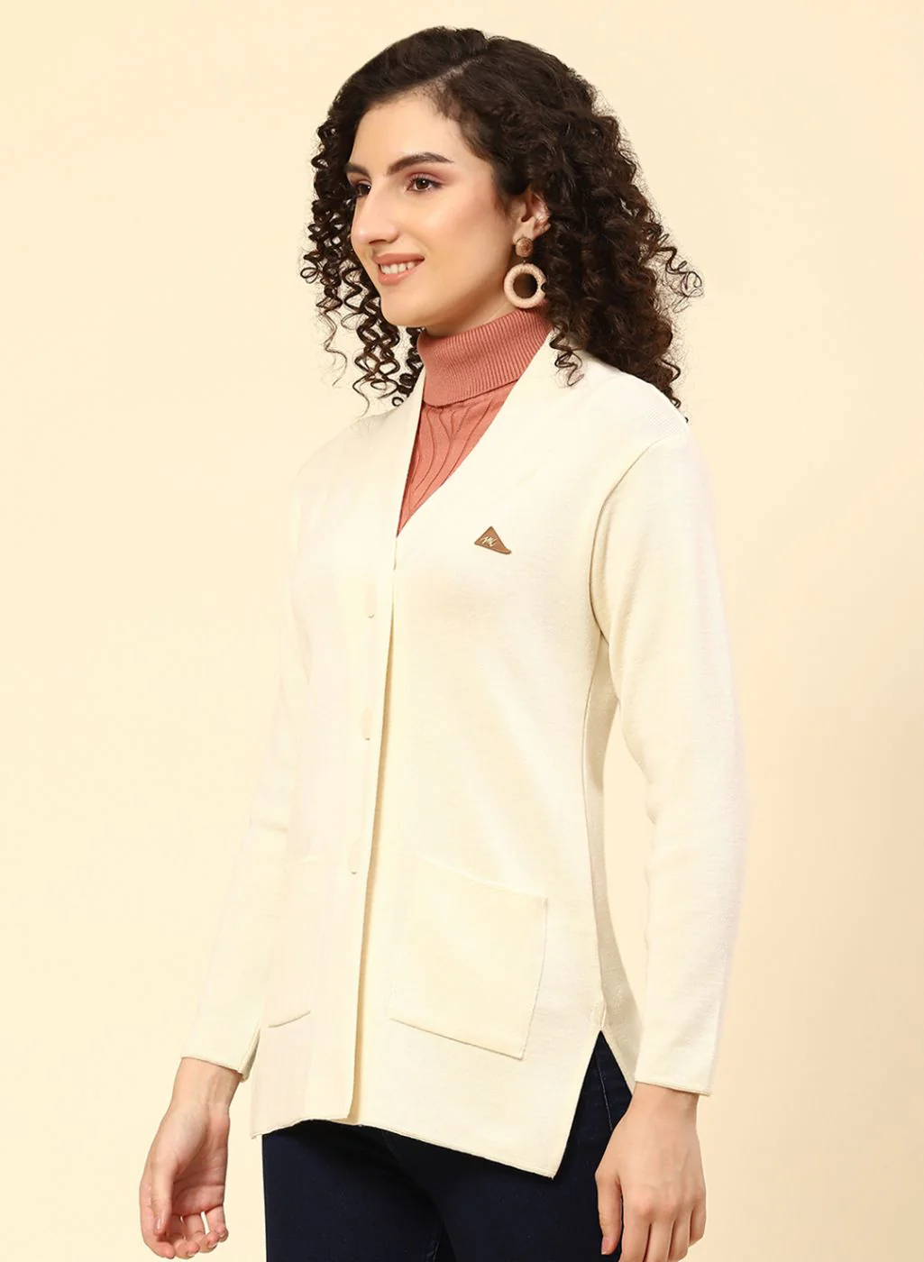 Women Off White Solid Pure wool Cardigan - Image 3