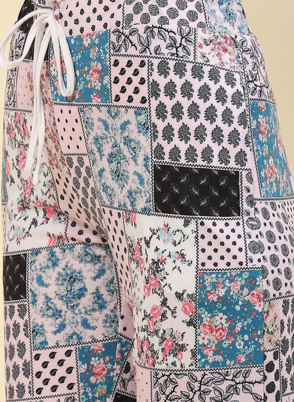 Women Pink Printed Lower Set - Image 7