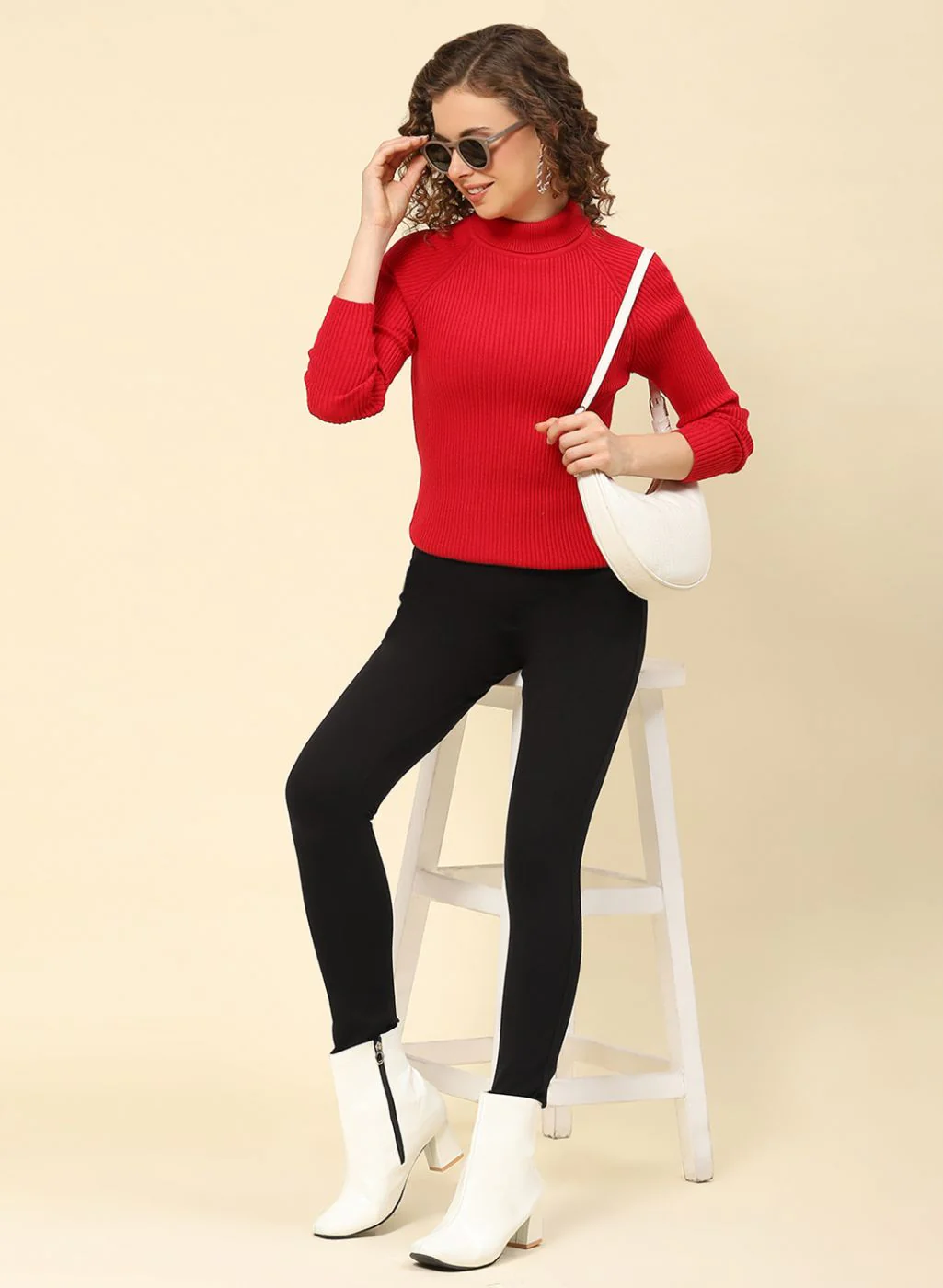 Women Red Solid Blend wool Sceavy - Image 2