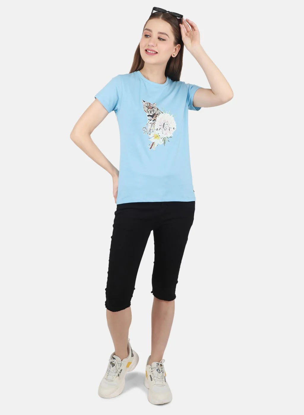 Women Sky Blue Printed Top - Image 4