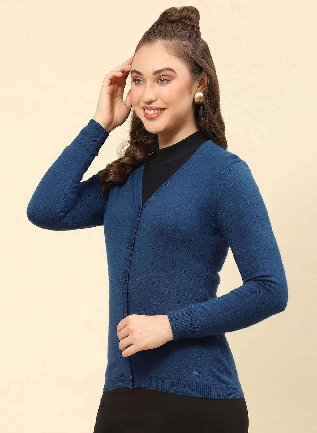 Women Teal Blue Solid Modal Nylone Cardigan - Image 3