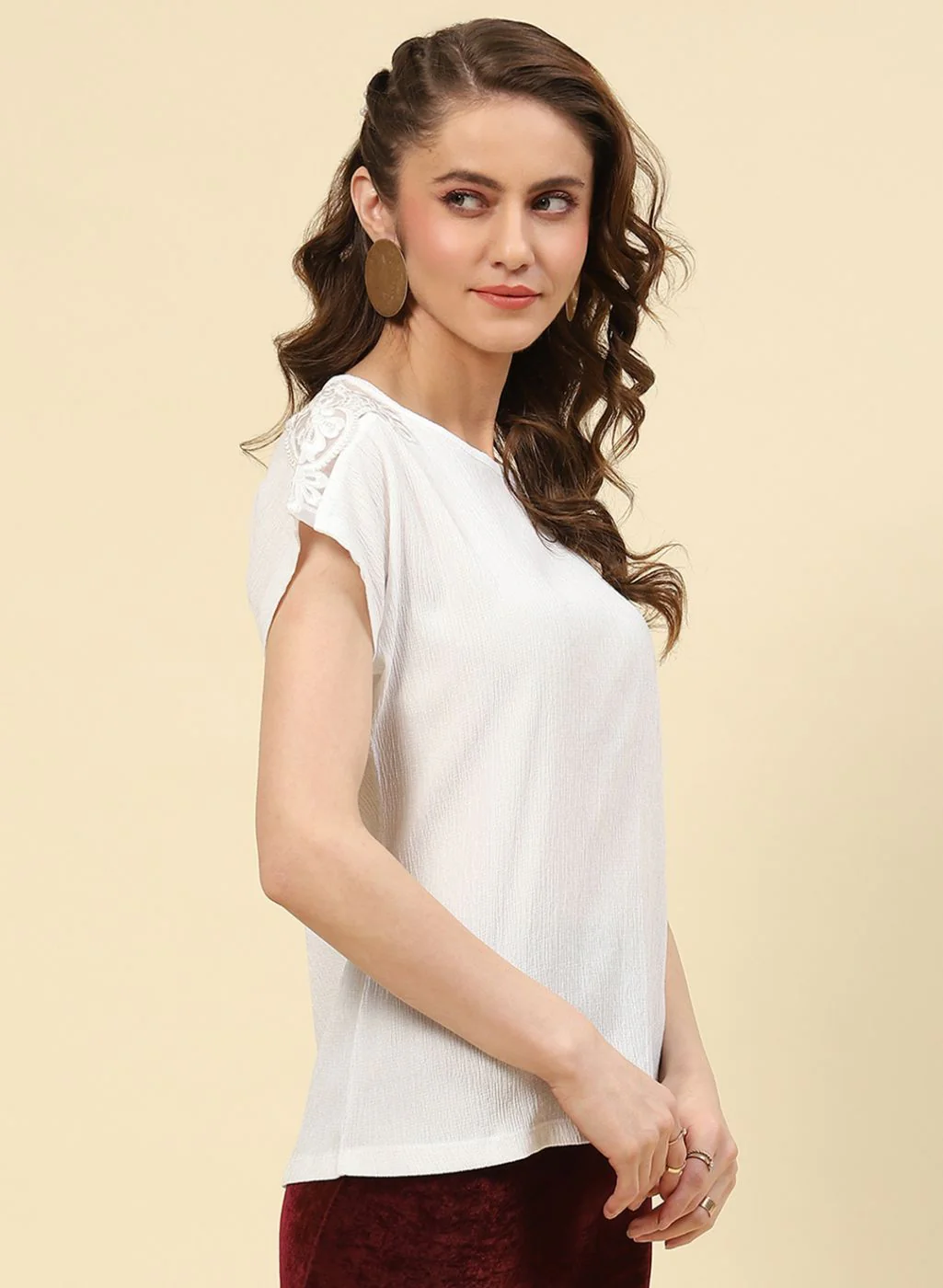 Women White Solid Top - Image 4