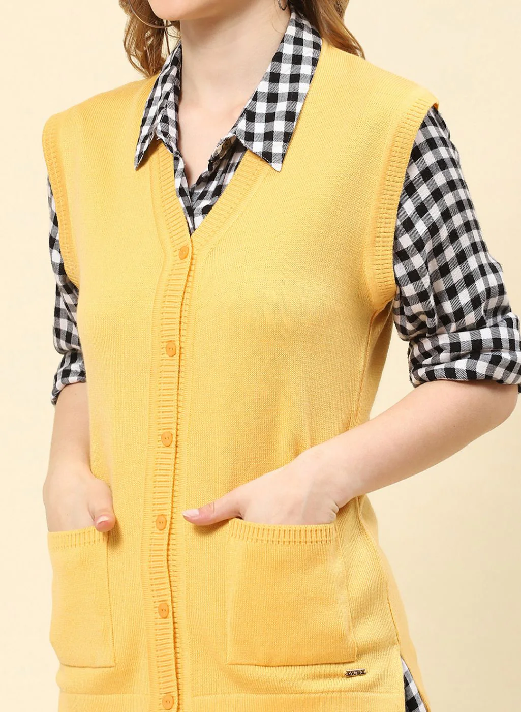 Women Yellow Solid Blend wool Cardigan - Image 6