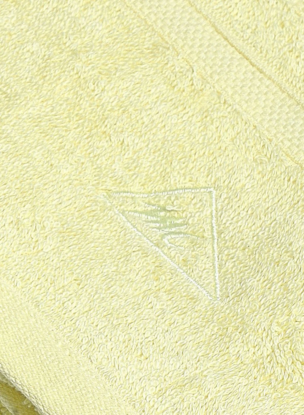 Yellow Cotton 525 GSM Bath Towel - Image 3