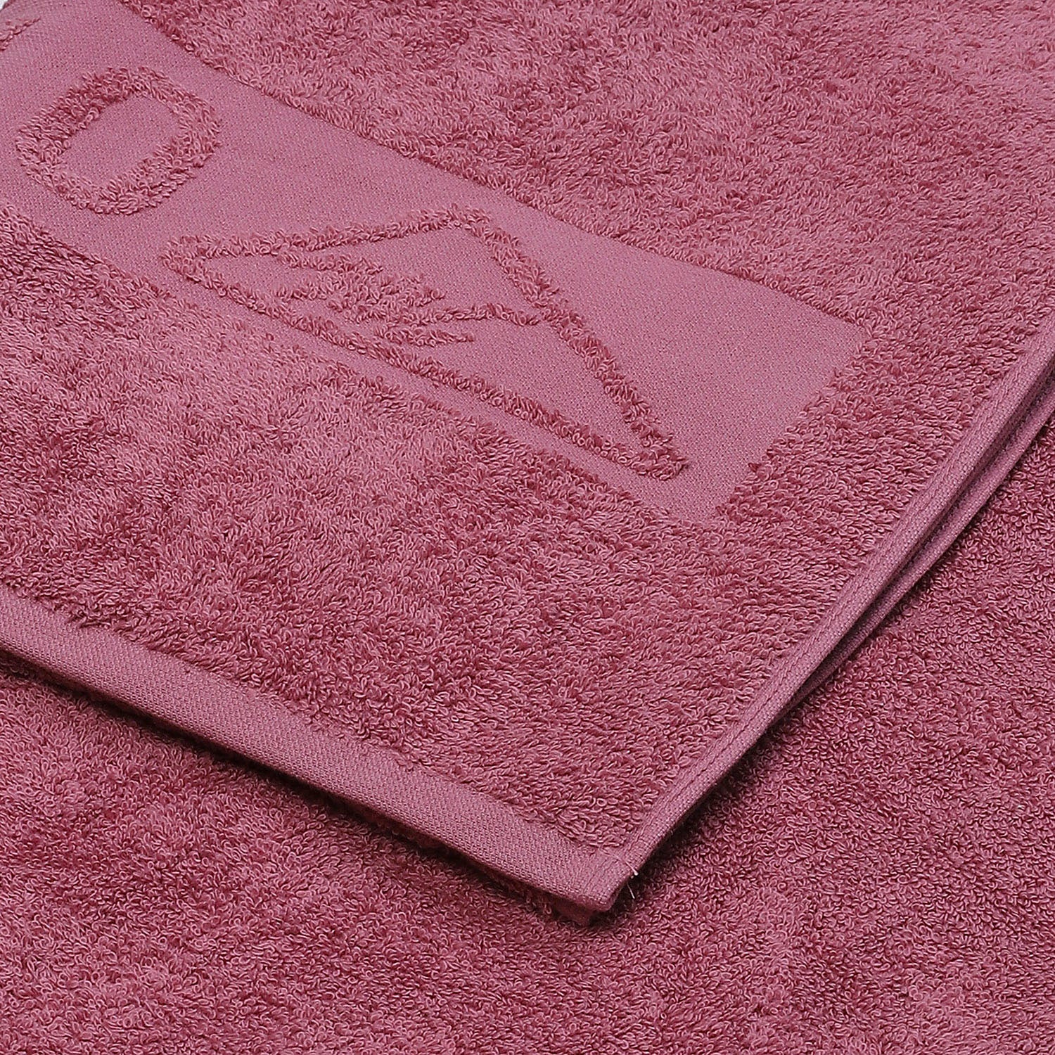 Pink Cotton 525 GSM Bath Towel - Image 3