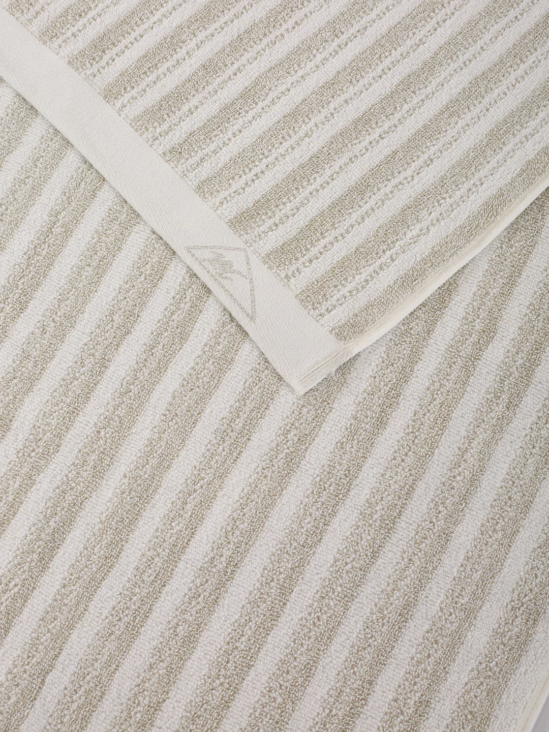 Premium Beige & White Pure Cotton Self Design 500 GSM Bath Towel 1 Piece (Green Weave Collection) - Image 6