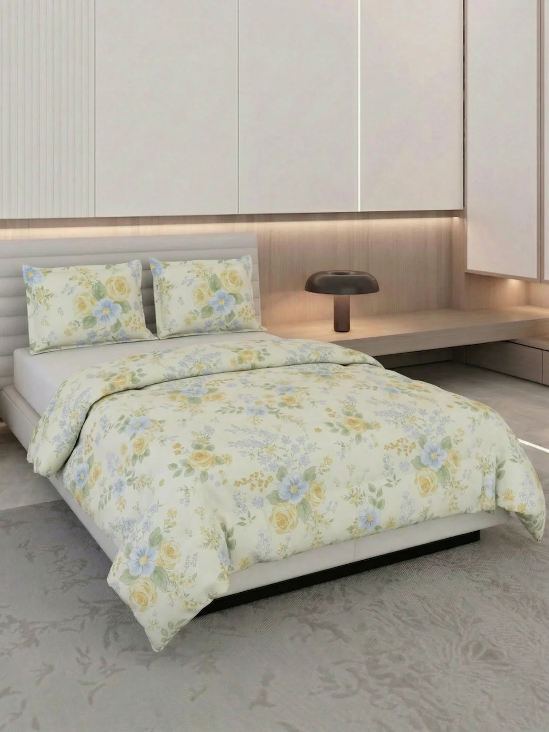 Premium Floral Print Double Bed 3 Ply 100 GSM Comforter Classique Warm Hug Collection Weight 2.5 kg - Image 2