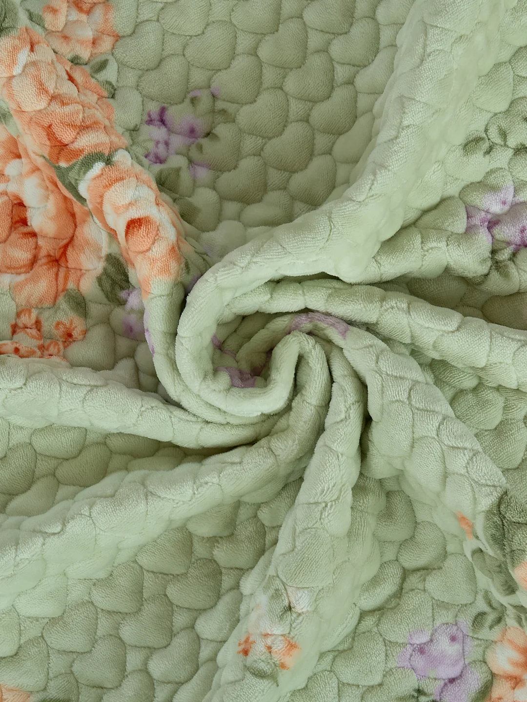 Premium Leaf Print Double Bed 3 Ply 200 GSM Comforter Cozy Flannel Collection Weight 2.8 kg - Image 8