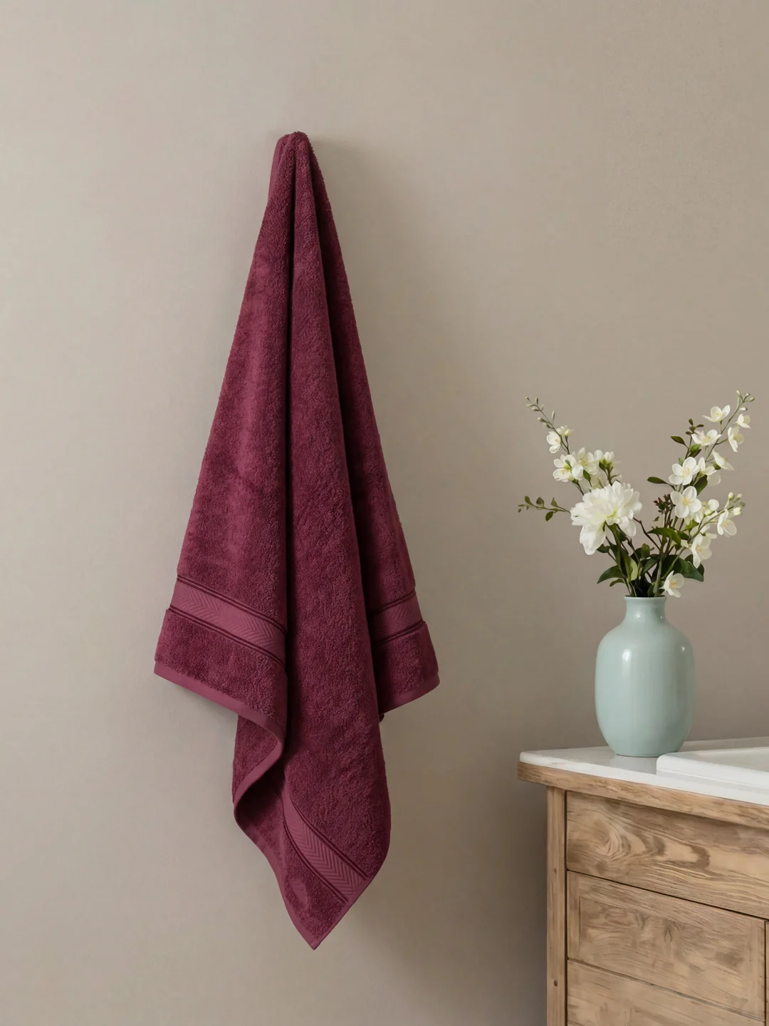 Premium Maroon 100% Cotton Solid 525 GSM Bath Towel Amber 1 Pc Pvc Pack - Image 2