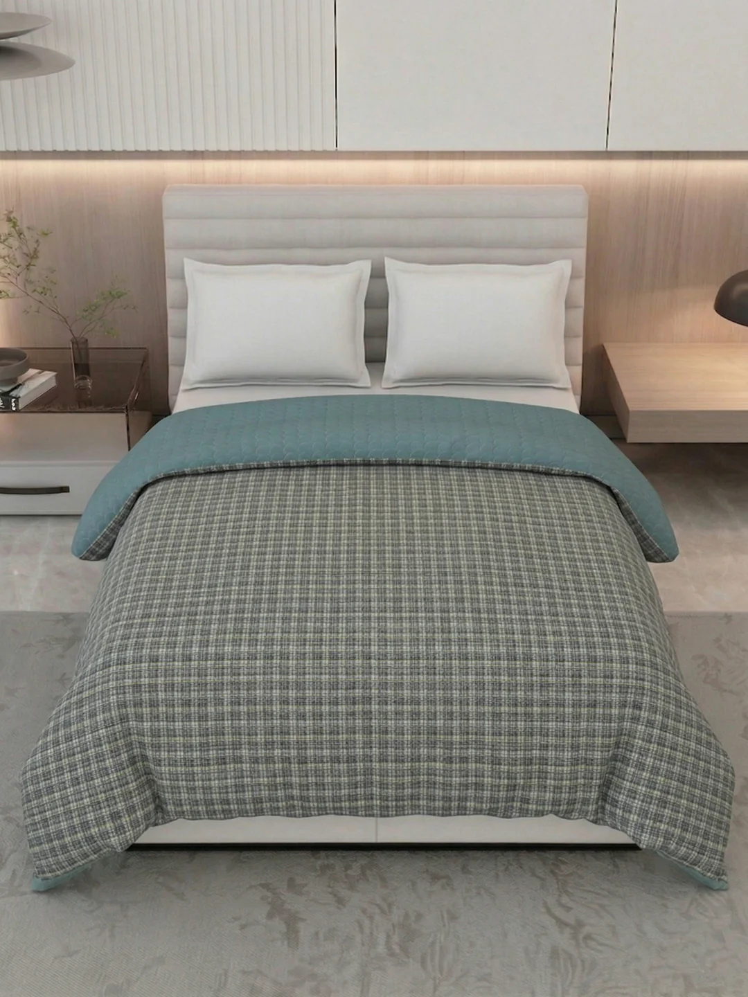 Premium Self Design Double Bed 3 Ply 200 GSM Comforter Cozy Flannel Collection Weight 2.8 kg - Image 3