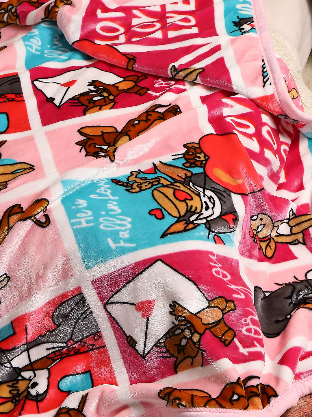 Tom and Jerry with Typography Print Velvety Cartoon Network Pink Baby Blanket - Image 2