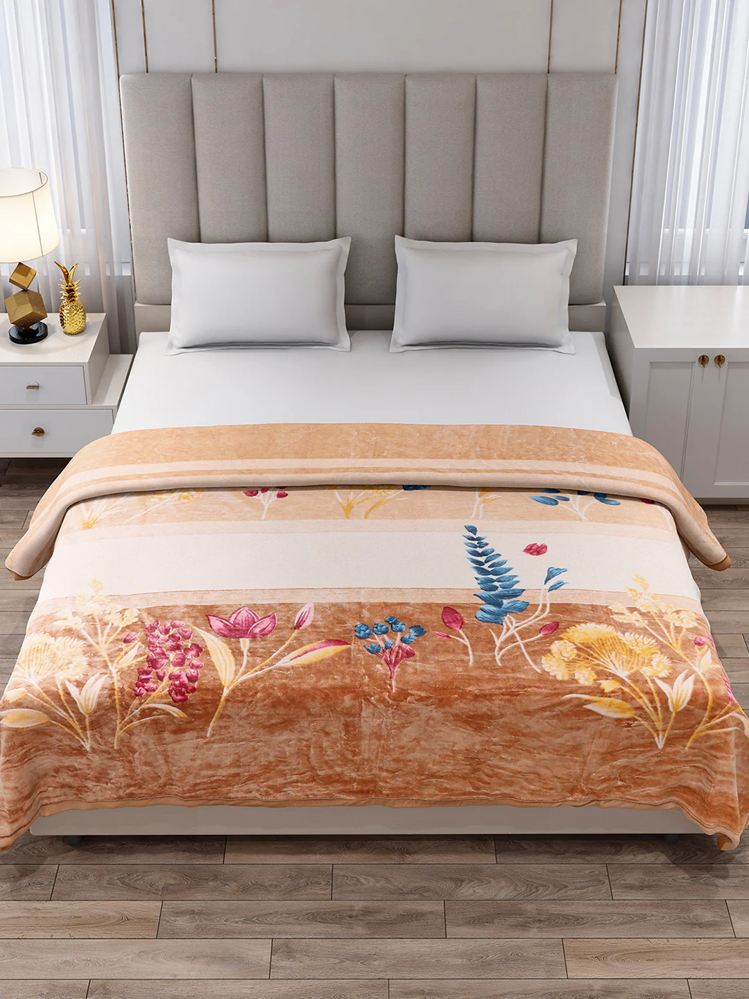 Printed Double Bed 1 Ply, 549 GSM Blanket for Mild Winter - (Roman Box) - Image 3