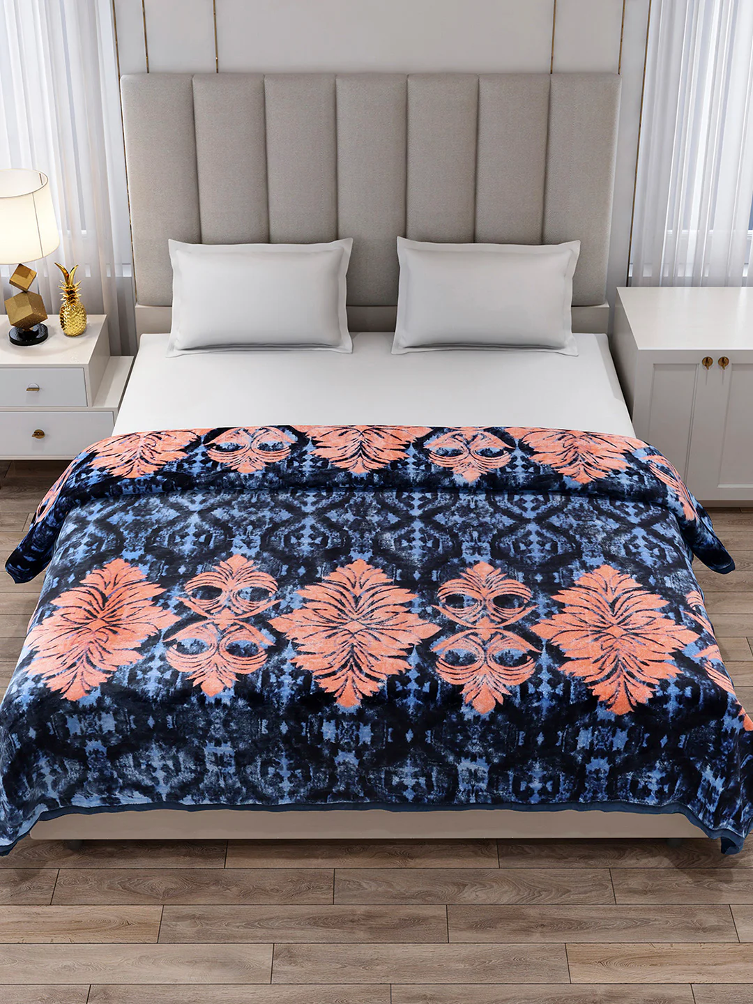 Printed Double Bed 1 Ply, 549 GSM Blanket for Mild Winter - (Roman Box) - Image 3