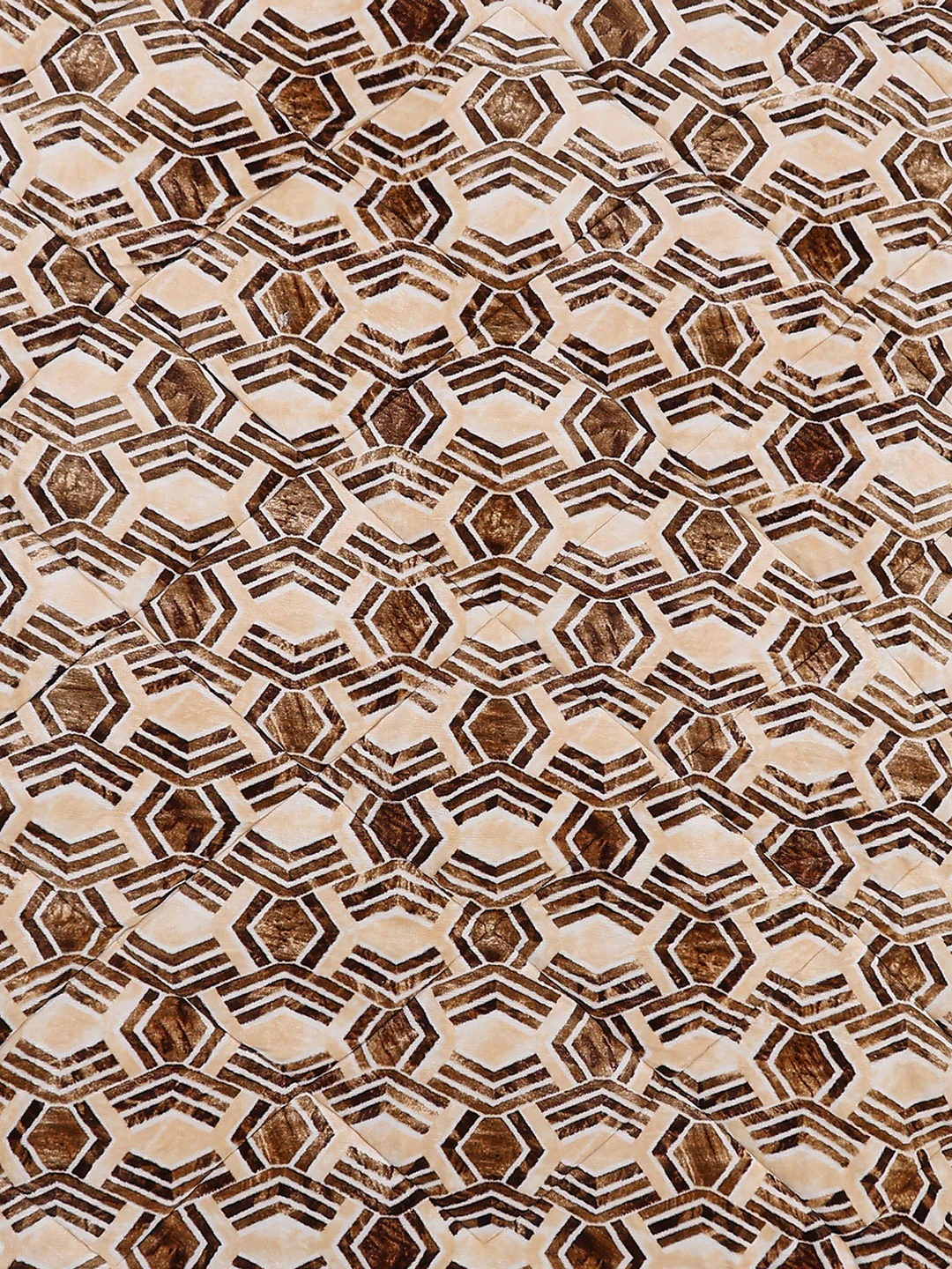 Printed Double Bed 1009 GSM Comforter for Winter - (Wild Beauty) - Image 5