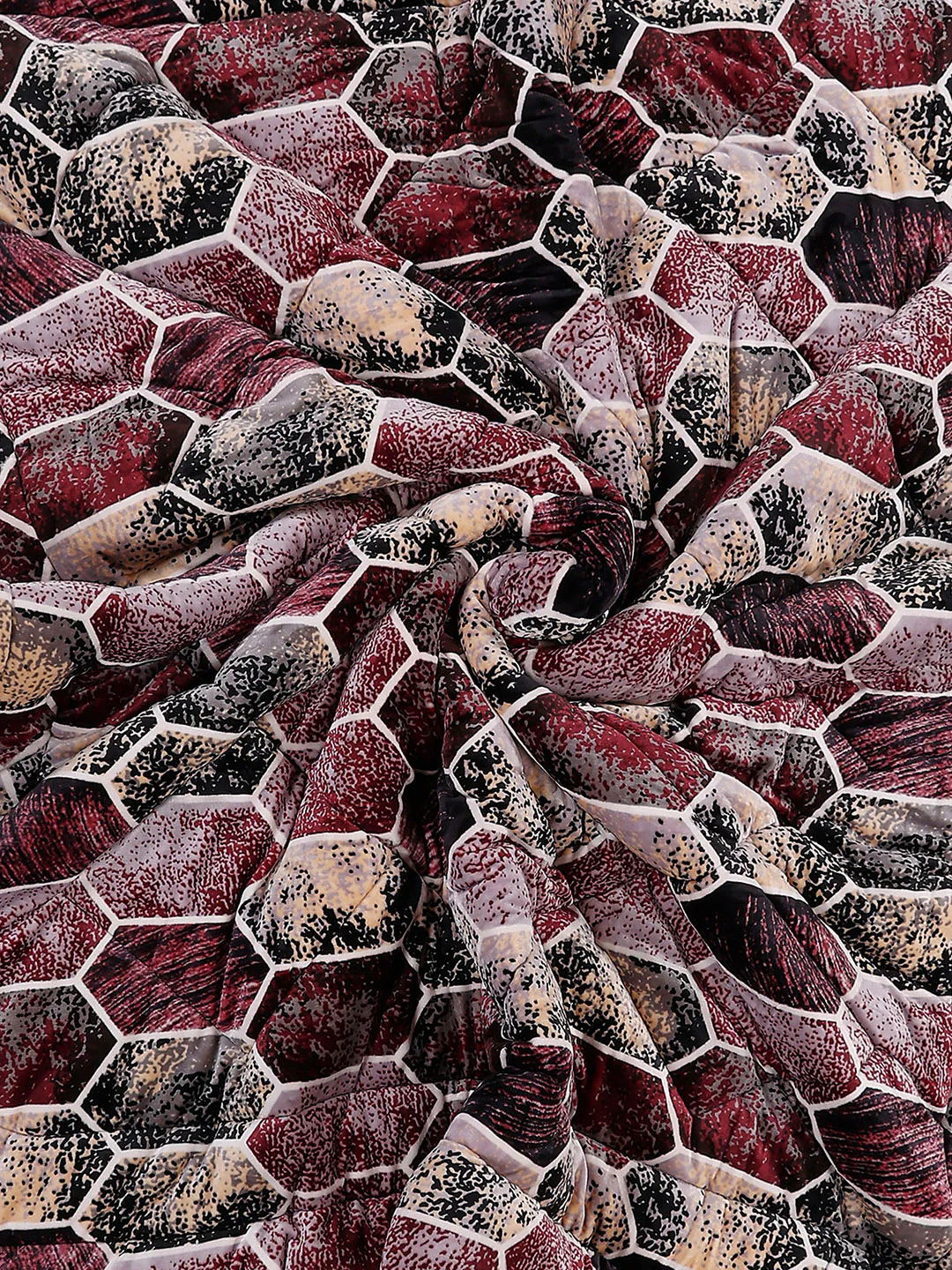 Printed Double Bed 1061 GSM Comforter for Winter - (Wisdom Gold) - Image 6