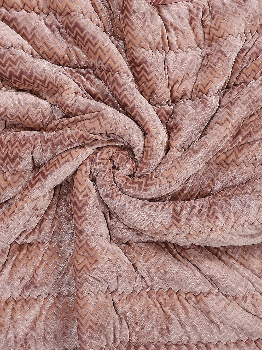 Printed Double Bed 1078 GSM Comforter for Winter - (Delicate) - Image 6