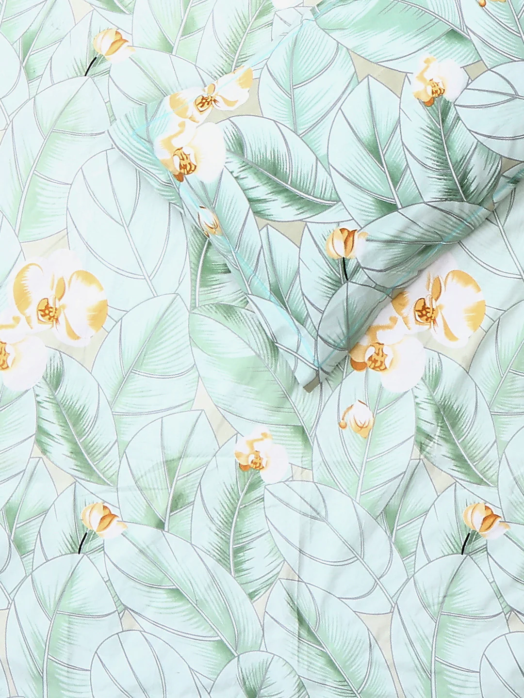 Printed Double Bed 130 GSM 4 Pc Bedding Set (1 Bedsheet, 1 AC Comforter & 2 Pillow Cover) - Image 9