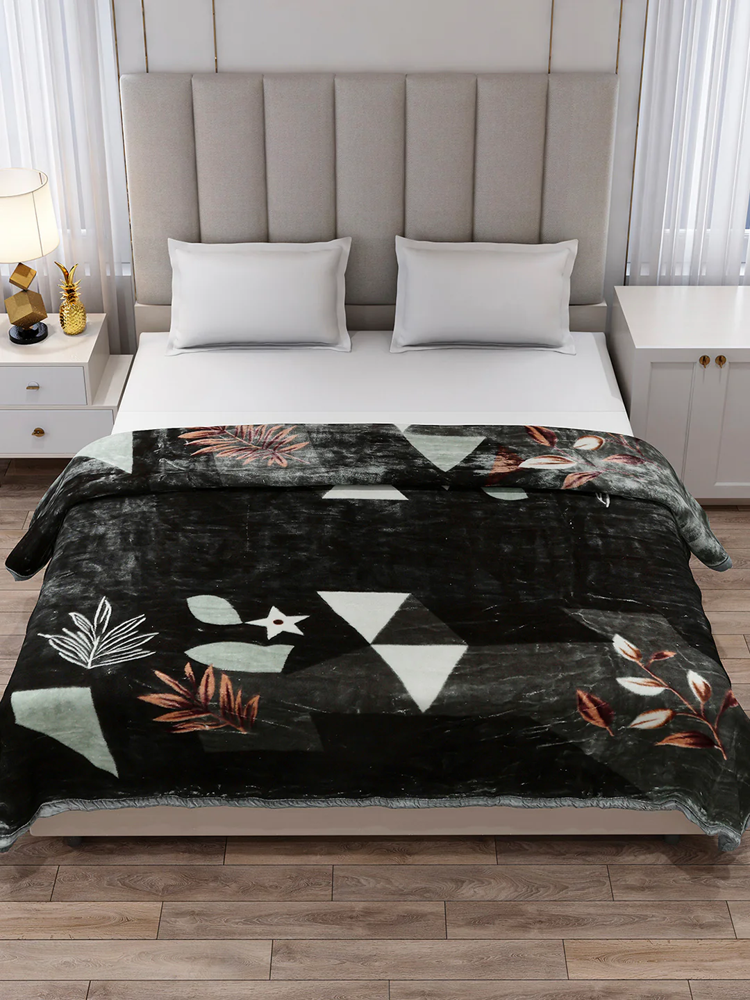 Printed Double Bed 2 Ply, 871 GSM Blanket for Heavy Winter - (Moon Valley Box) - Image 3