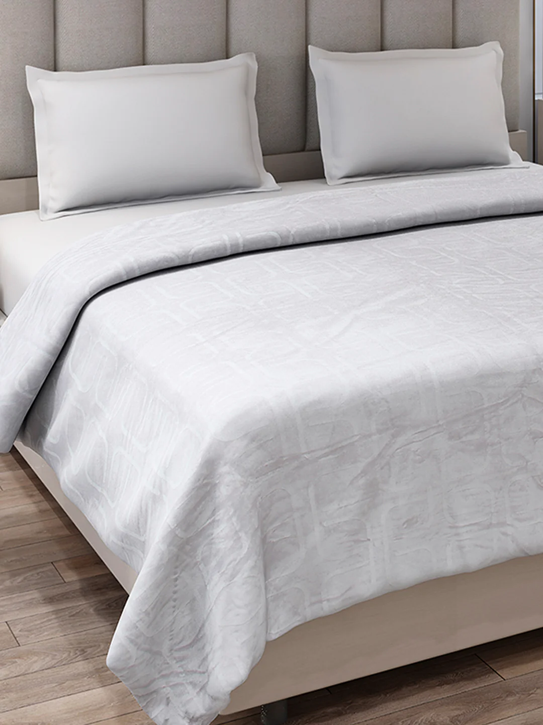 Printed Double Bed 210 GSM Blanket for AC Room - (Frosty) - Image 4