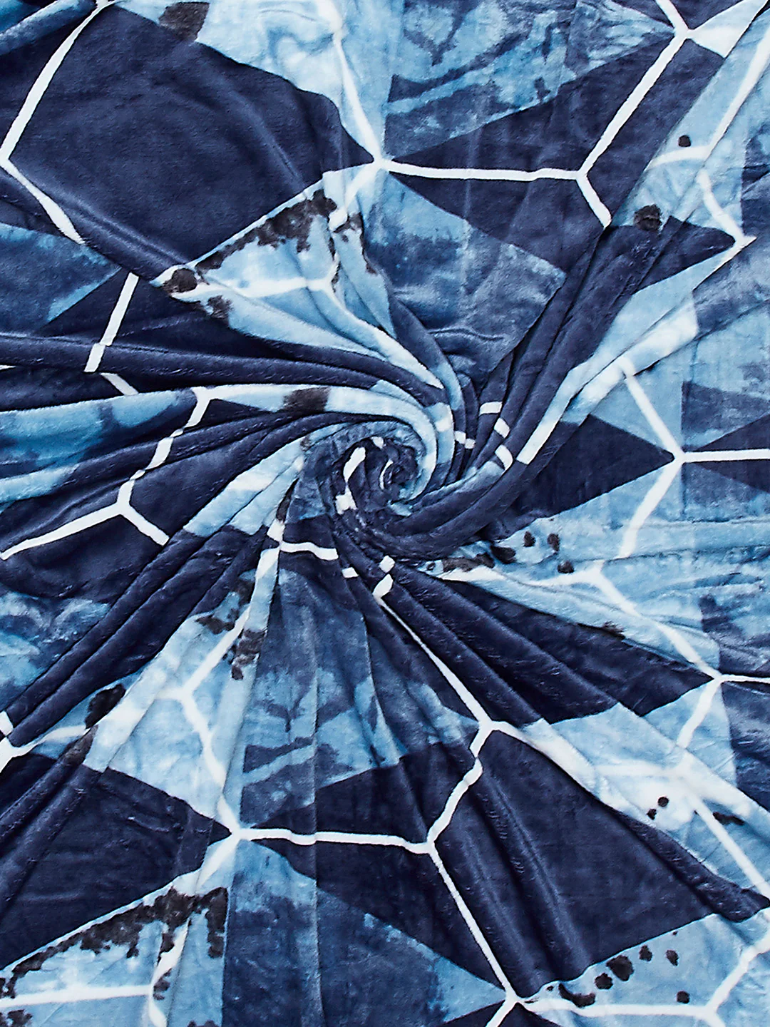 Printed Double Bed 233 GSM Blanket for AC Room - (Plushy) - Image 6