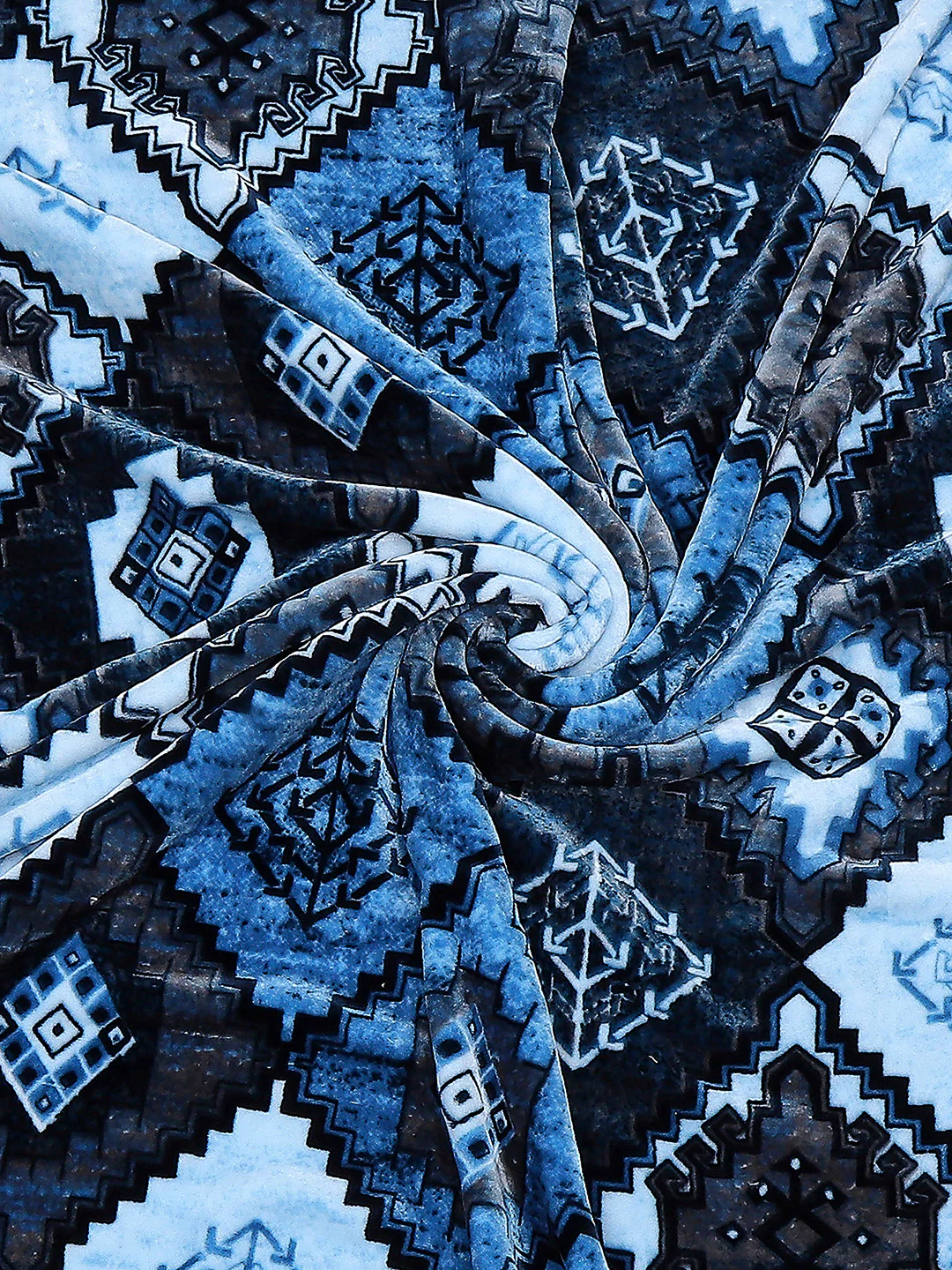 Printed Double Bed Blanket 1 Ply, 600 GSM, 3.2 kg (Denny) - Image 7