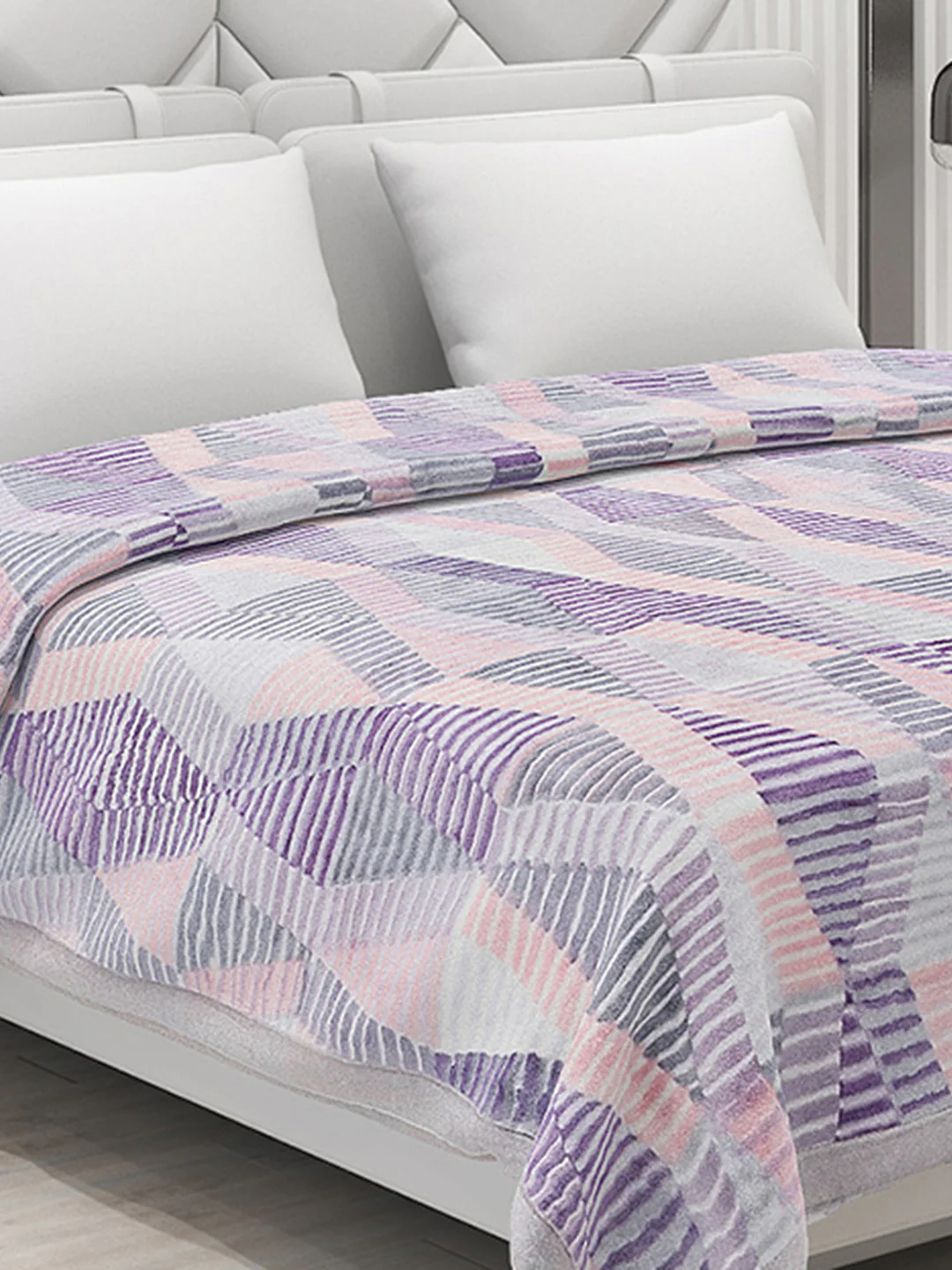 Printed Double Bed Blanket for Heavy Winter -2 Ply - Image 4