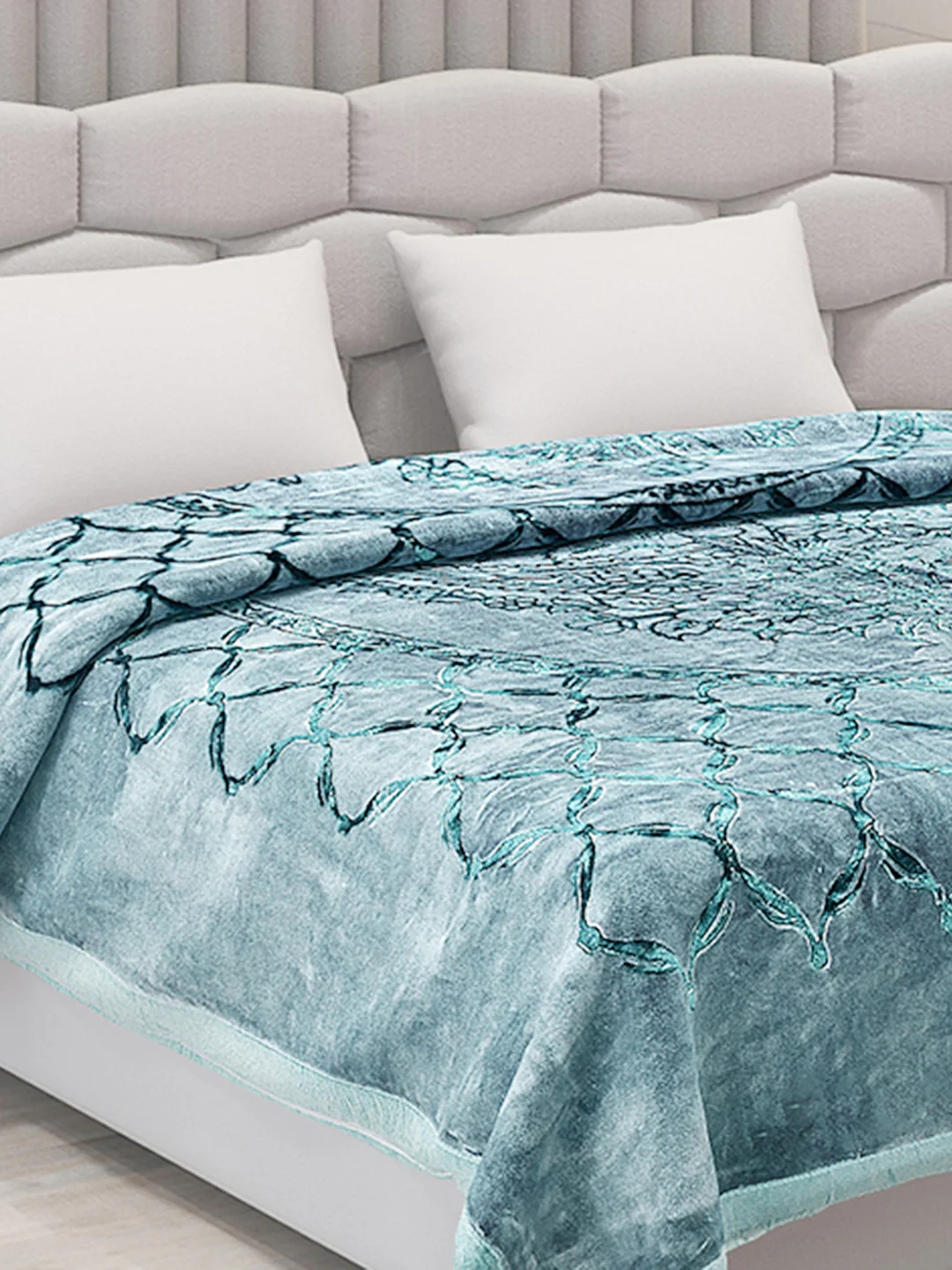 Printed Double Bed Blanket for Heavy Winter -2 Ply - Image 4