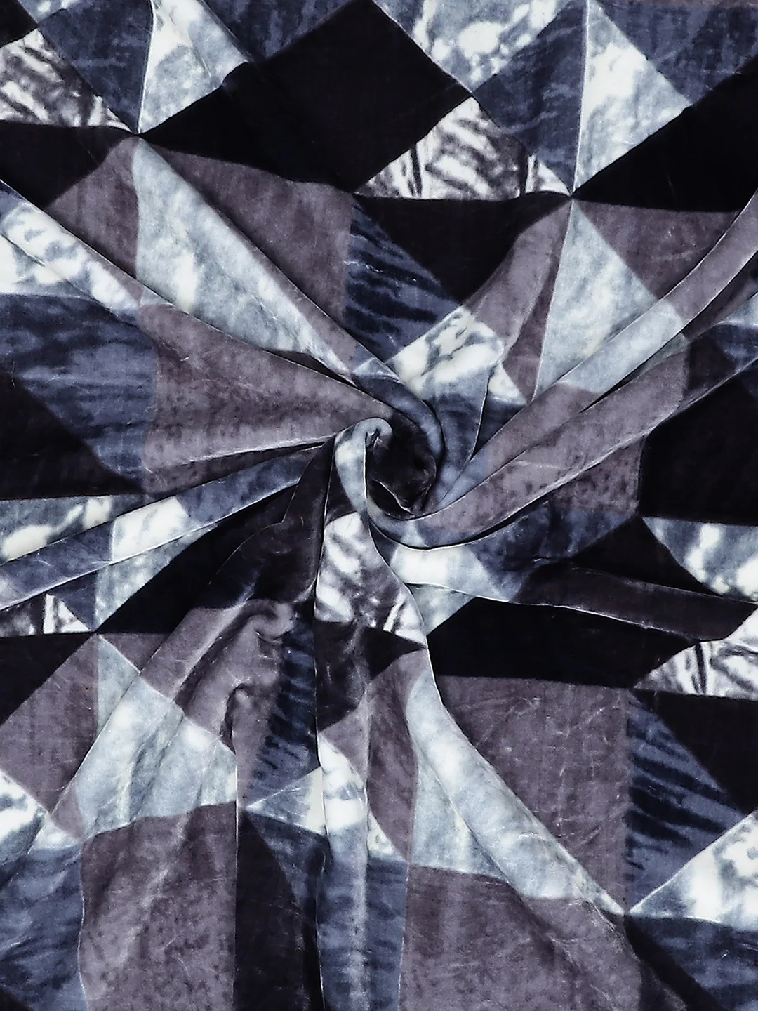 Printed Double Bed Blanket for Heavy Winter -2 Ply - Image 7