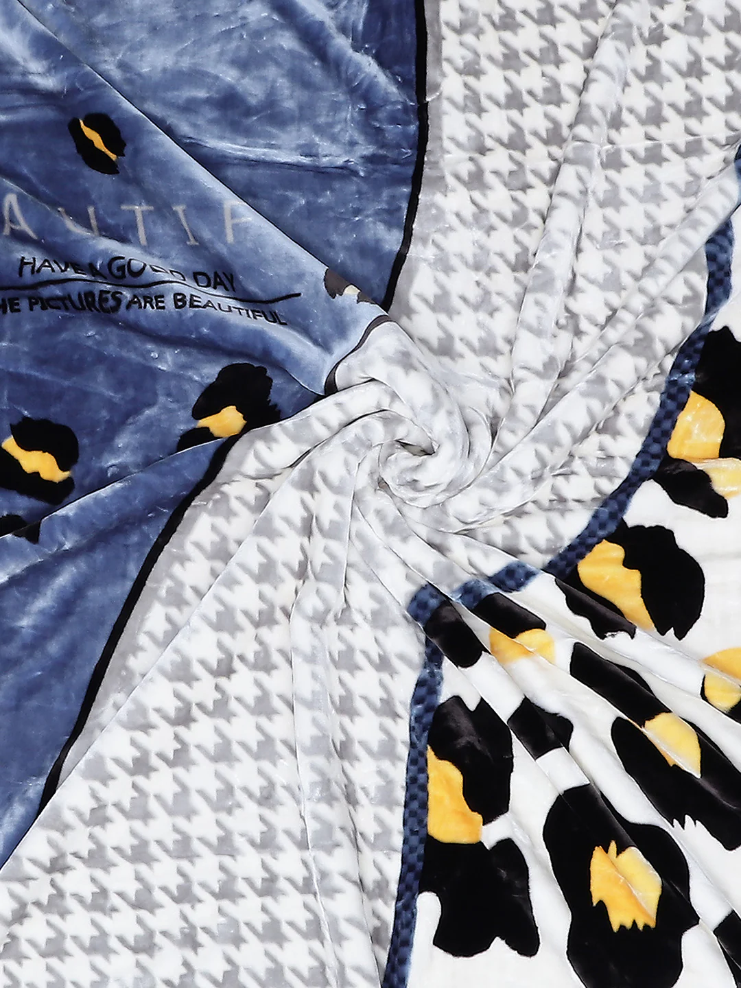 Printed Double Bed Blanket for Heavy Winter -2 Ply - Image 7
