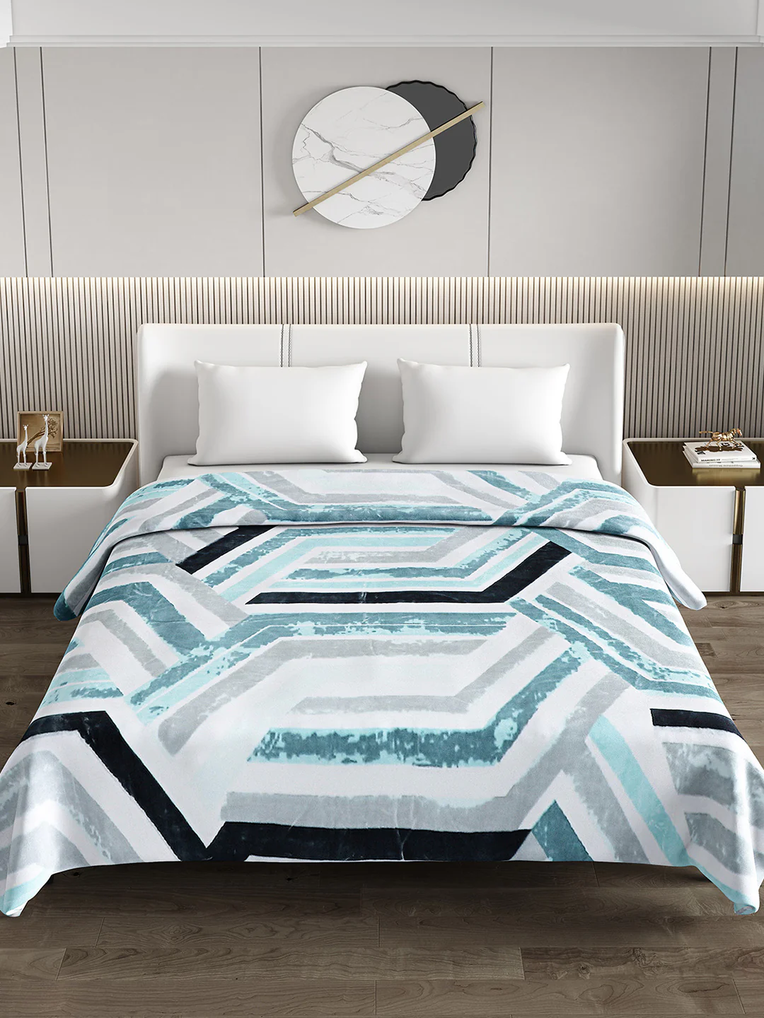 Printed Double Bed Blanket for Heavy Winter -3 Ply - Image 3