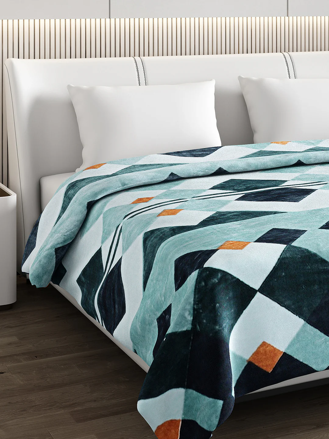 Printed Double Bed Blanket for Mild Winter -1 Ply - Image 4