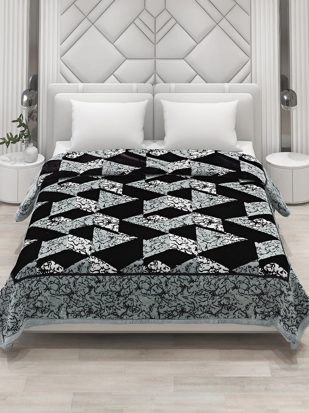 Printed Double Bed Blanket for Mild Winter -2 Ply - Image 2