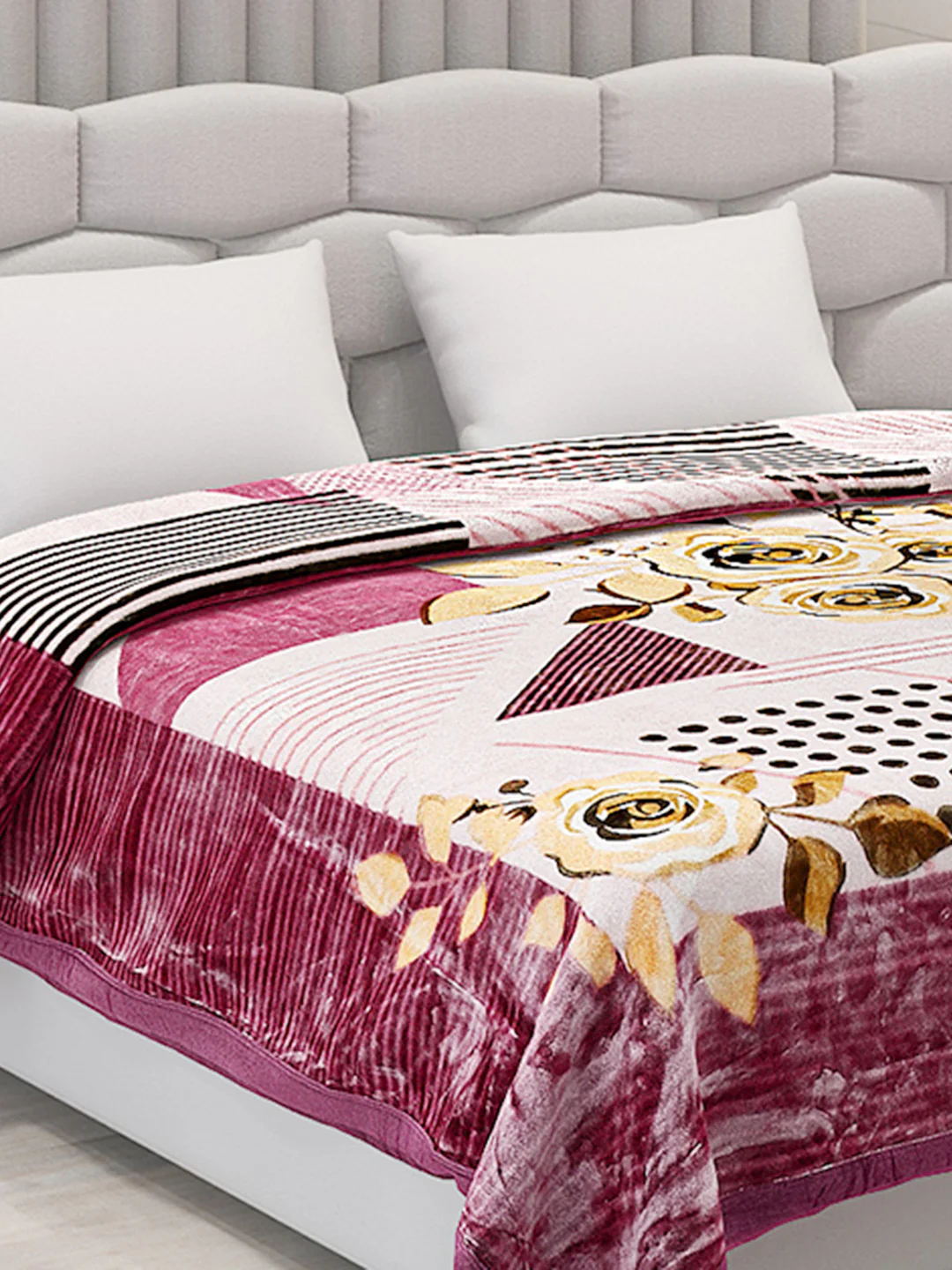Printed Double Bed Blanket for Mild Winter -2 Ply - Image 4