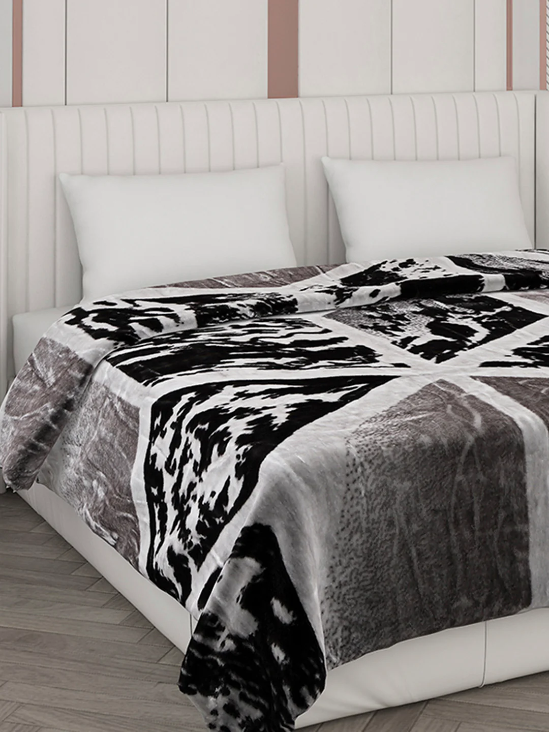 Printed Double Bed Blanket for Mild Winter -2 Ply - Image 4