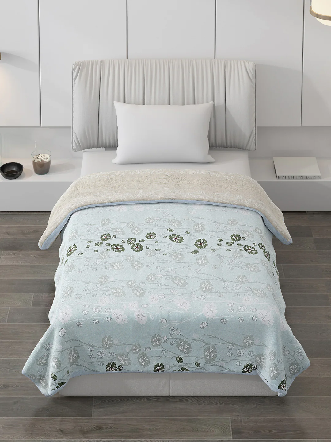 Printed Polyester Single Bed Comforter for AC Room - Image 4