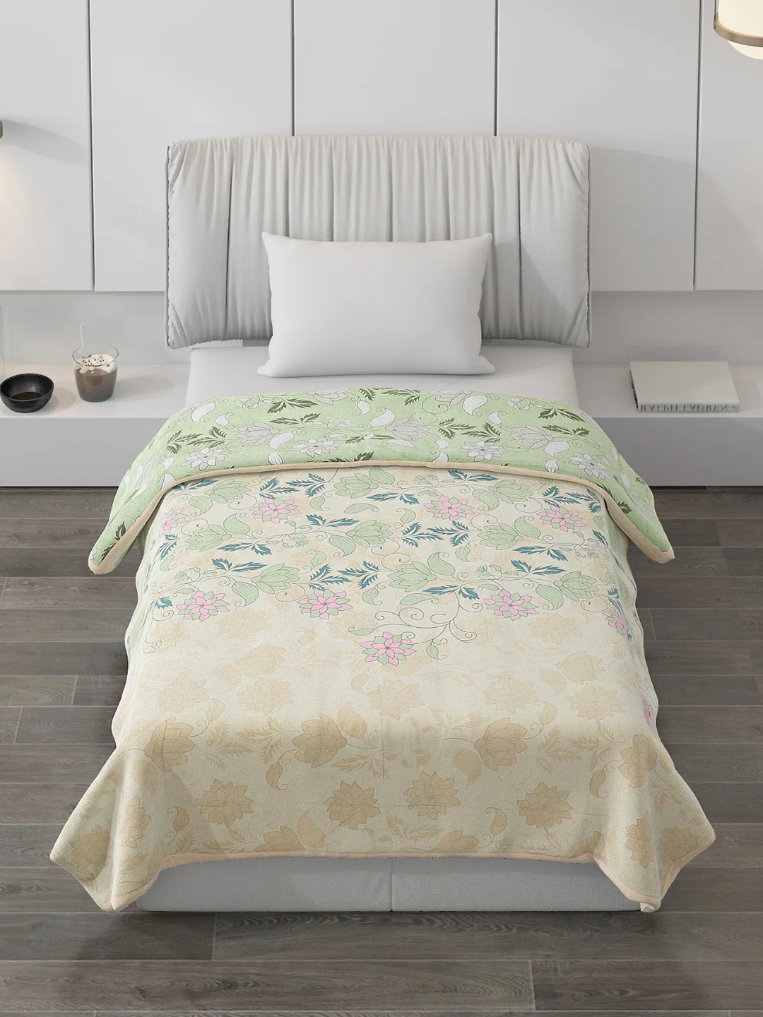 Printed Polyester Single Bed Comforter for AC Room - Image 4