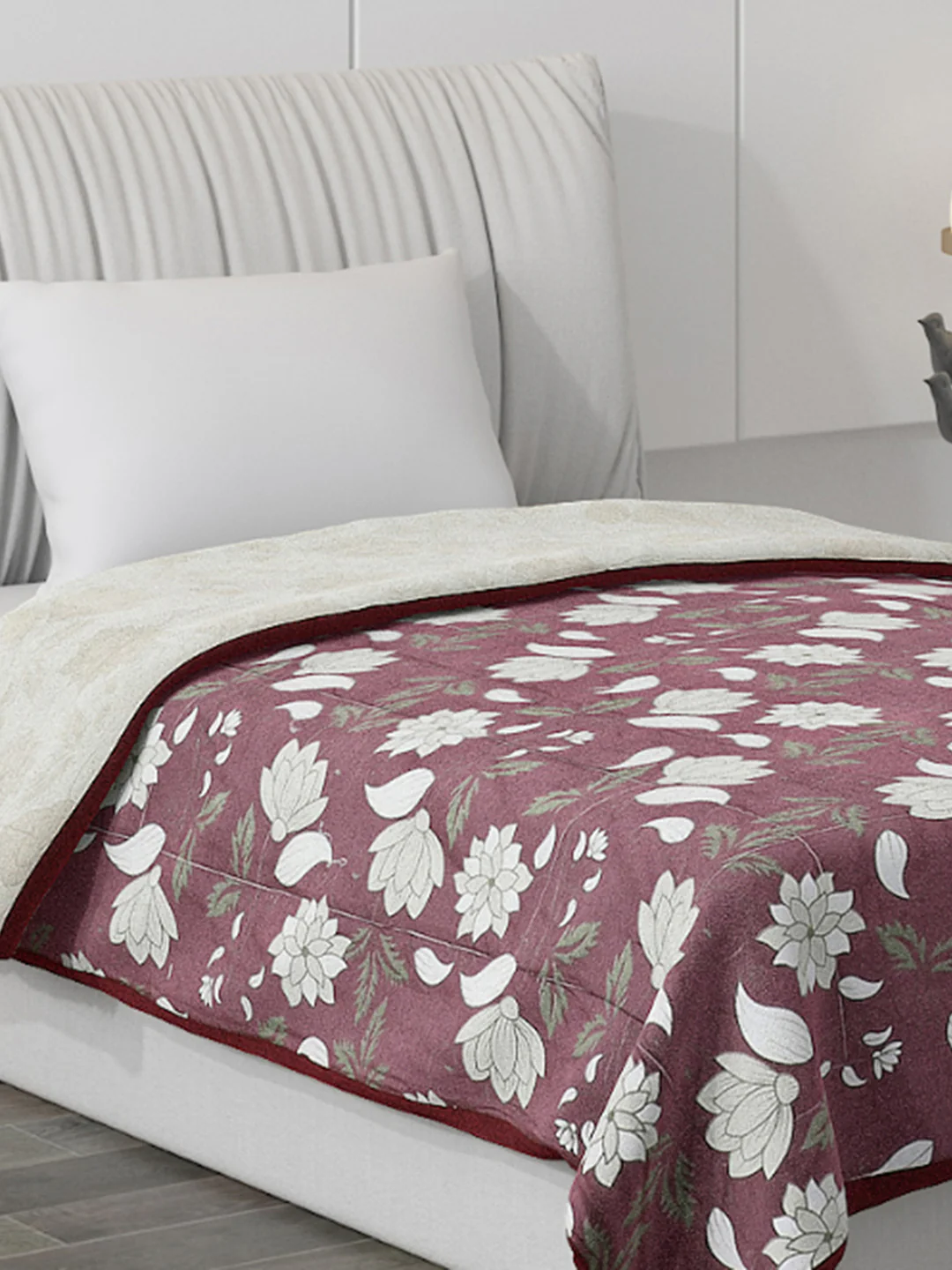 Printed Polyester Single Bed Comforter for AC Room - Image 7