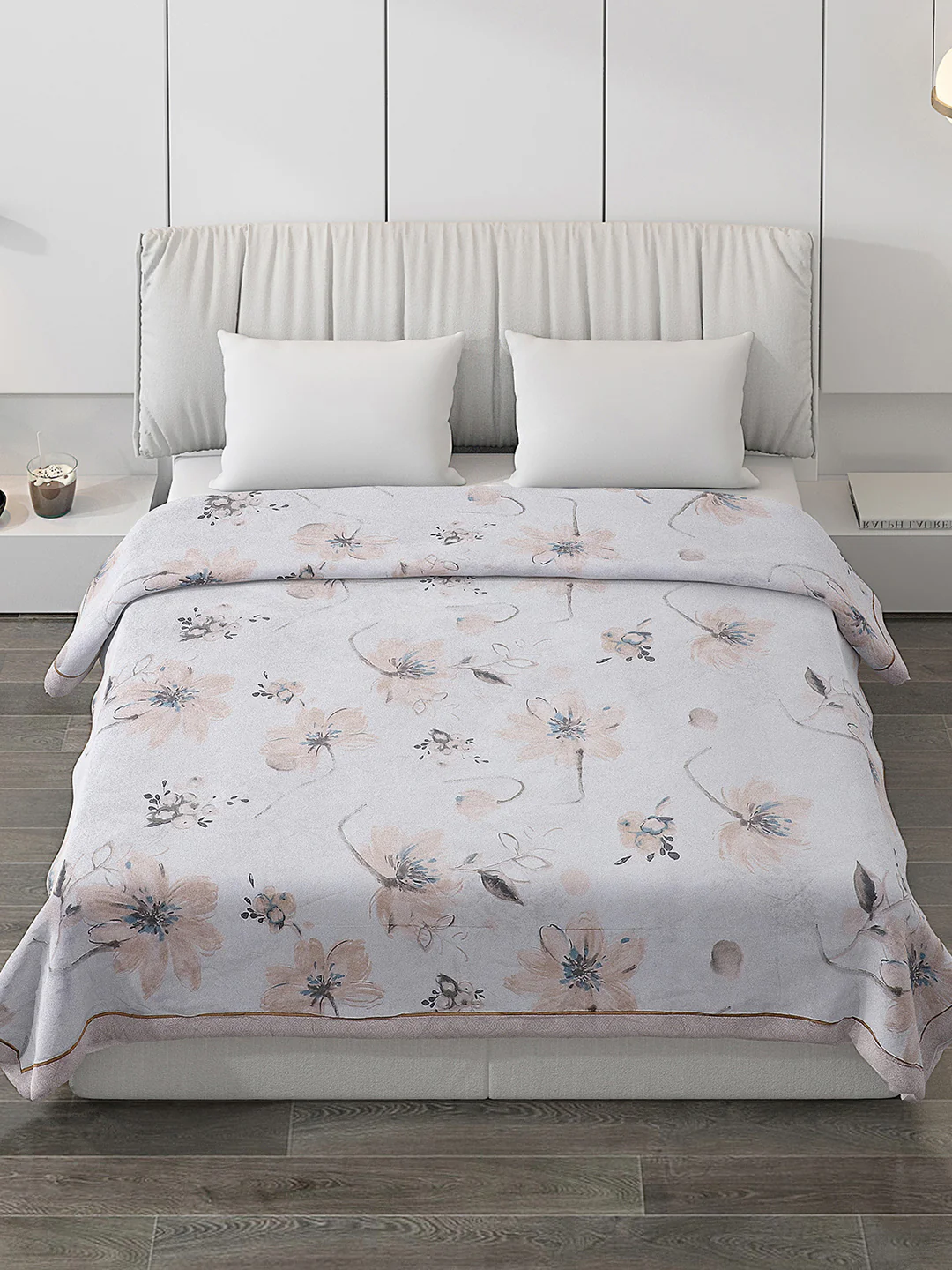 Printed 100% Polyester Double Bed Comforter for AC Room - Image 2