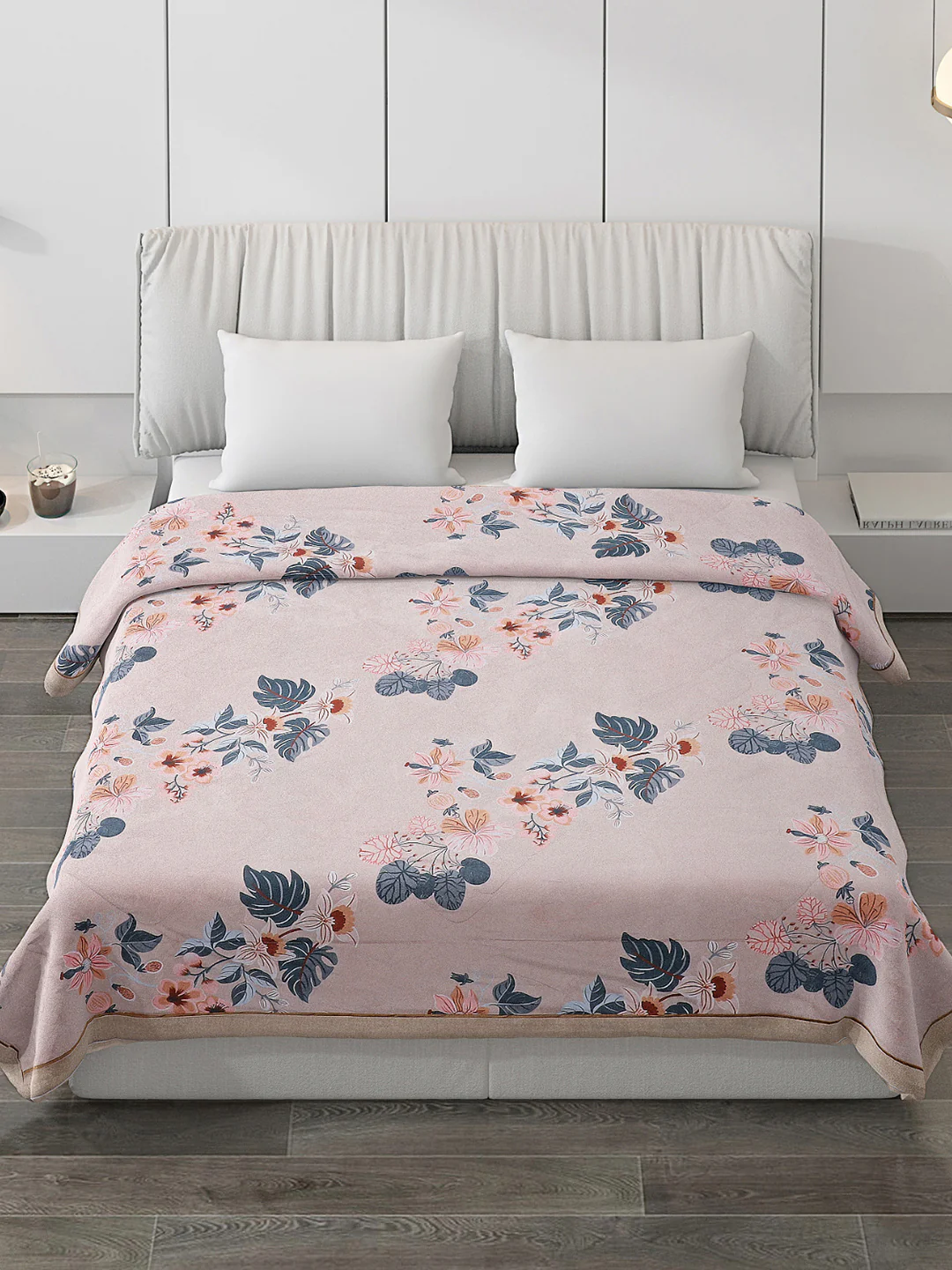 Printed 100% Polyester Double Bed Comforter for AC Room - Image 2