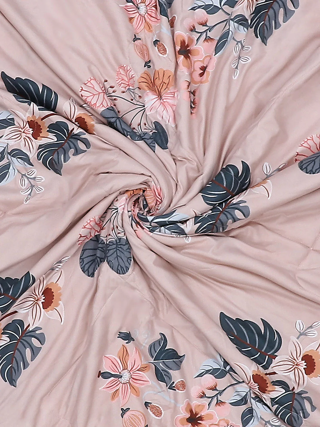 Printed 100% Polyester Double Bed Comforter for AC Room - Image 7