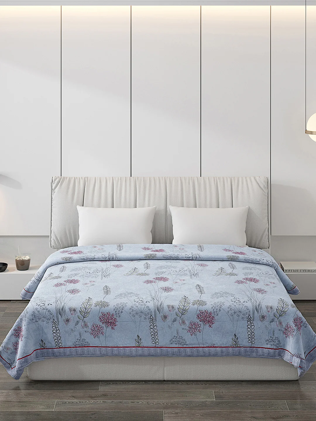 Printed 100% Polyester Double Bed Comforter for AC Room - Image 3