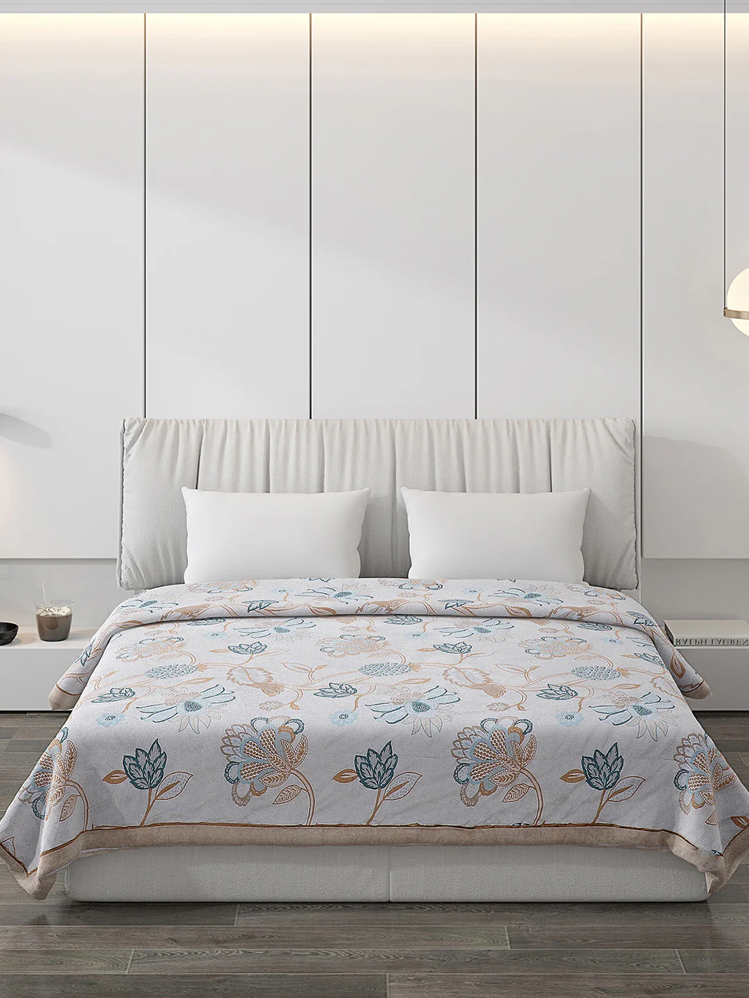 Printed 100% Polyester Double Bed Comforter for AC Room - Image 3