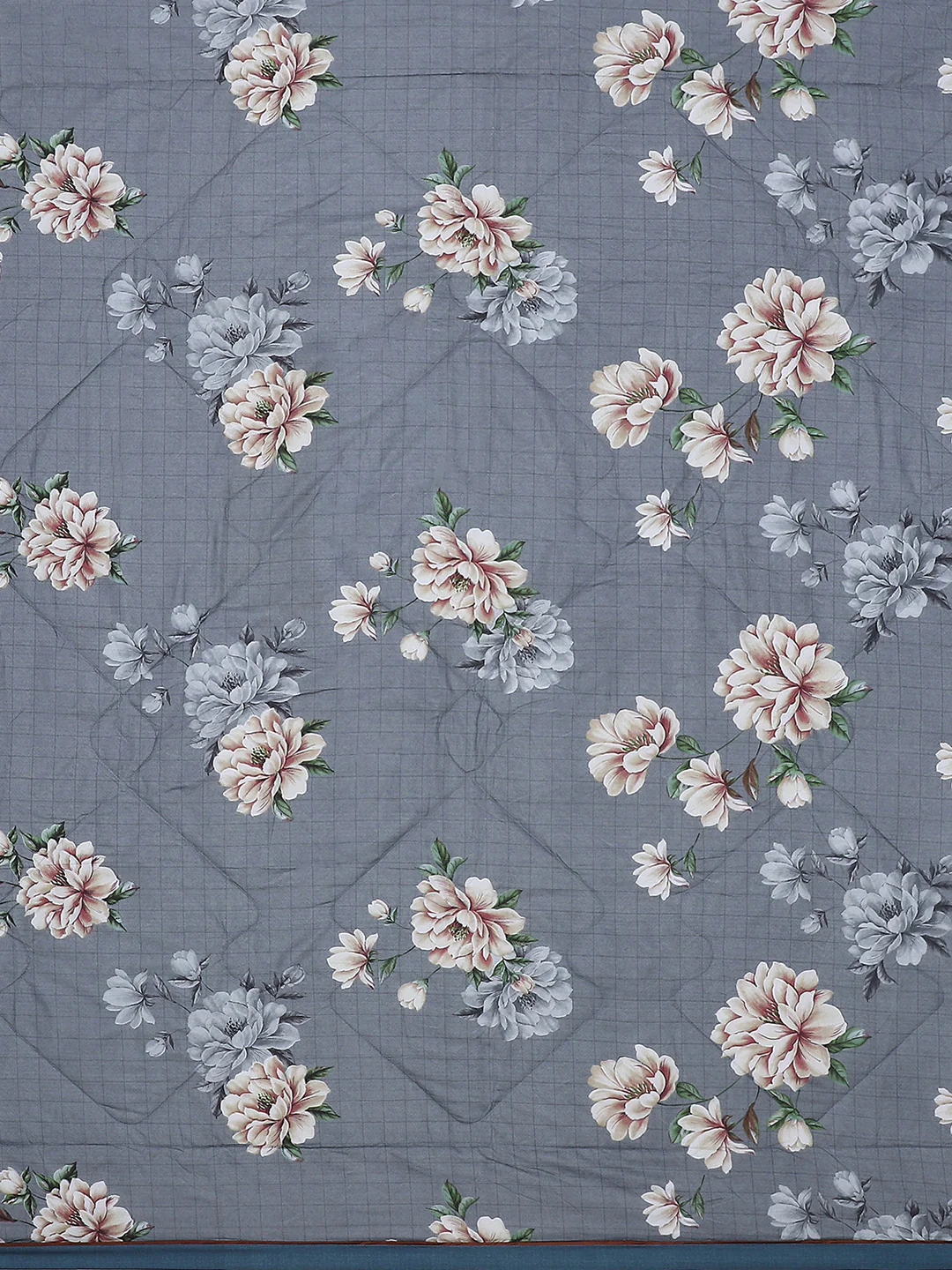 Printed 100% Polyester Double Bed Comforter for AC Room - Image 6